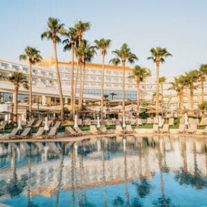 St George Beach Hotel & Spa